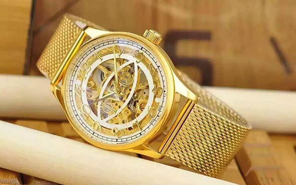 钢带百达翡丽发黑？这个清洁妙招太管用了（图）